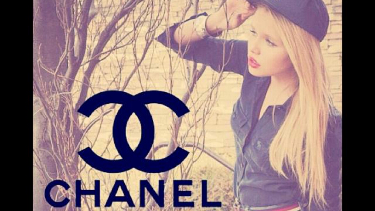 Picsart banner for @chanel